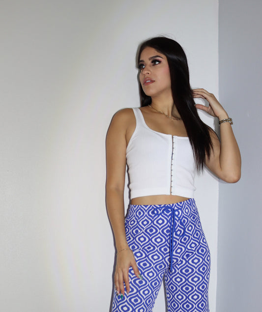 “Basic Cropped Tank Top”